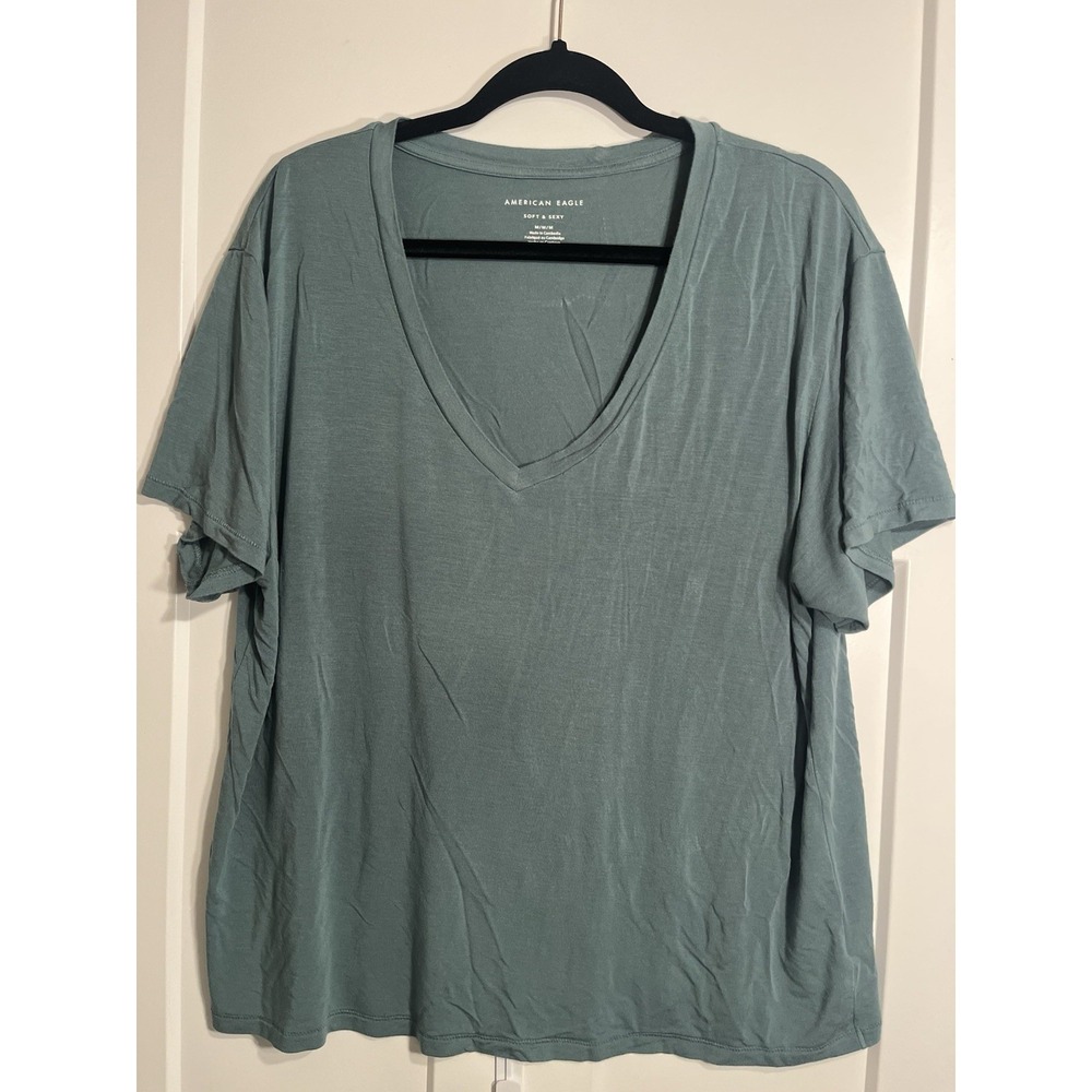 American Eagle Soft & Sexy Women Medium Green Oversized V-Neck T-Shirt Tee